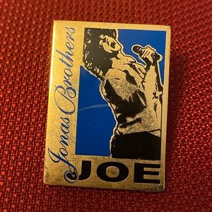Jonas Brothers - Joe Jonas Metal Pin